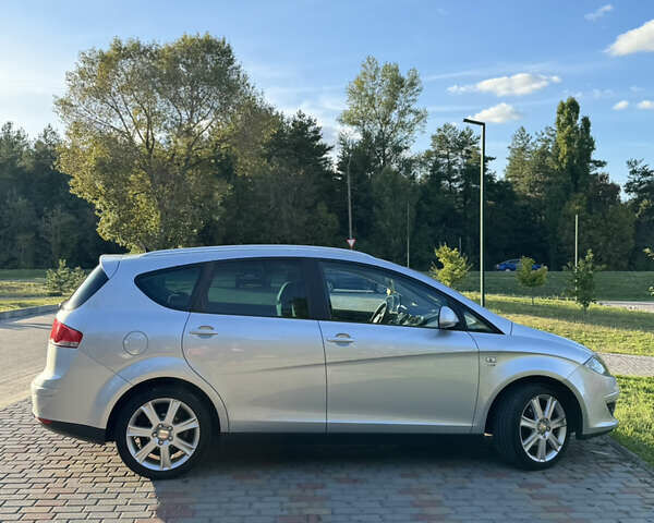 Сірий Сеат Altea XL, об'ємом двигуна 1.4 л та пробігом 198 тис. км за 6450 $, фото 7 на Automoto.ua