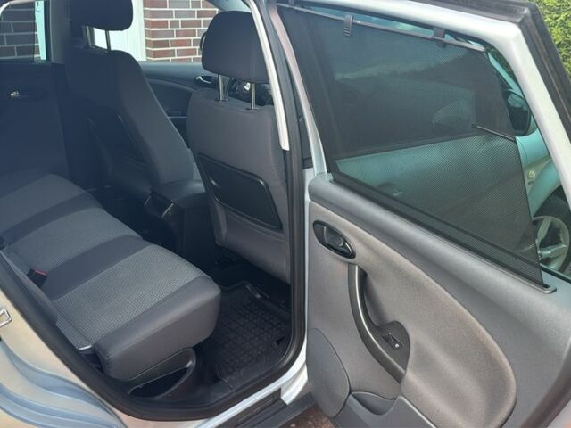 Серый Сеат Altea XL, объемом двигателя 2 л и пробегом 265 тыс. км за 2950 $, фото 6 на Automoto.ua