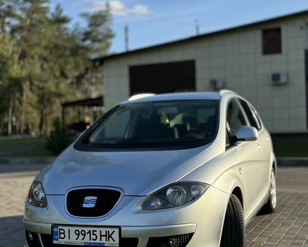 Сірий Сеат Altea XL, об'ємом двигуна 1.4 л та пробігом 198 тис. км за 6450 $, фото 2 на Automoto.ua