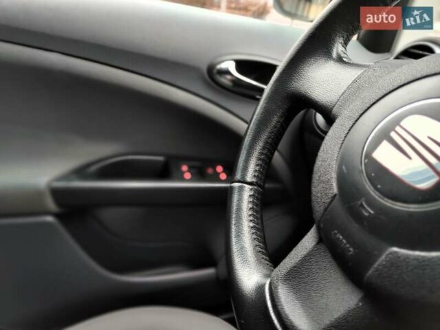 Сірий Сеат Altea XL, об'ємом двигуна 1.4 л та пробігом 249 тис. км за 5990 $, фото 48 на Automoto.ua