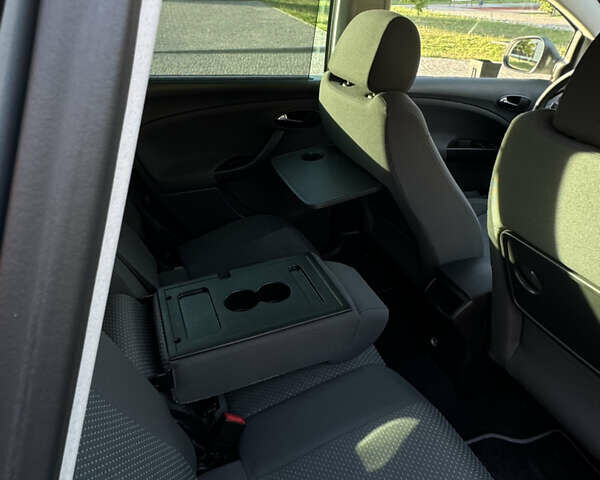 Сірий Сеат Altea XL, об'ємом двигуна 1.4 л та пробігом 198 тис. км за 6450 $, фото 17 на Automoto.ua
