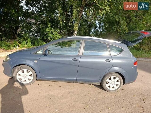 Сірий Сеат Altea XL, об'ємом двигуна 1.4 л та пробігом 244 тис. км за 5700 $, фото 1 на Automoto.ua