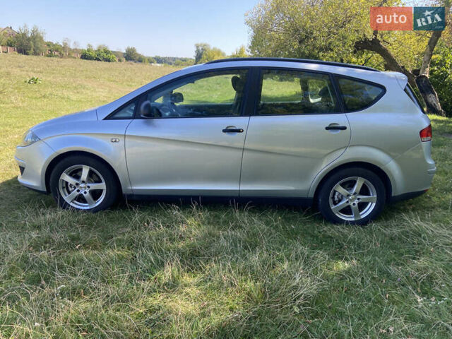 Сірий Сеат Altea XL, об'ємом двигуна 1.6 л та пробігом 181 тис. км за 6500 $, фото 6 на Automoto.ua