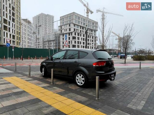 Сірий Сеат Altea XL, об'ємом двигуна 1.4 л та пробігом 249 тис. км за 5990 $, фото 10 на Automoto.ua