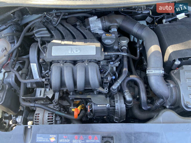 Сірий Сеат Altea XL, об'ємом двигуна 1.6 л та пробігом 181 тис. км за 6500 $, фото 8 на Automoto.ua