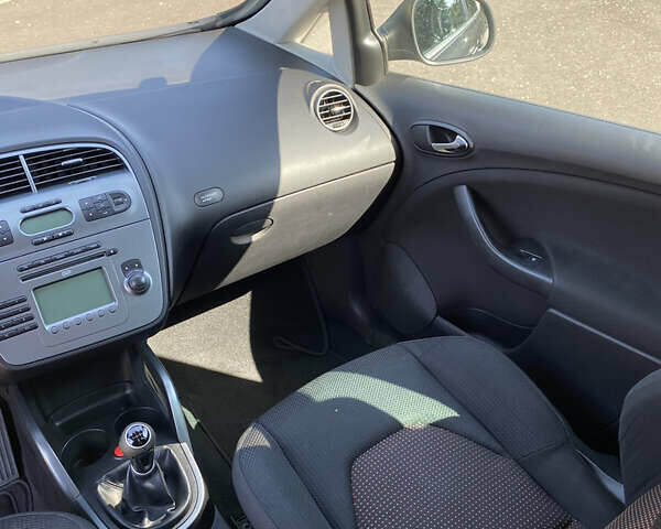 Сірий Сеат Altea XL, об'ємом двигуна 1.8 л та пробігом 248 тис. км за 6300 $, фото 21 на Automoto.ua