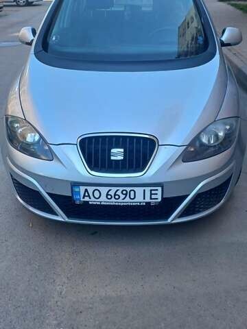 Серый Сеат Altea XL, объемом двигателя 1.39 л и пробегом 267 тыс. км за 5500 $, фото 1 на Automoto.ua