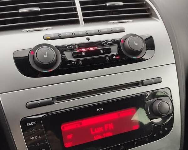 Серый Сеат Altea XL, объемом двигателя 1.4 л и пробегом 160 тыс. км за 7300 $, фото 29 на Automoto.ua