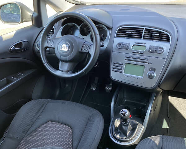 Сірий Сеат Altea XL, об'ємом двигуна 1.8 л та пробігом 248 тис. км за 6300 $, фото 22 на Automoto.ua