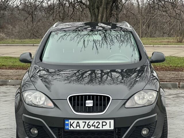 Серый Сеат Altea XL, объемом двигателя 1.8 л и пробегом 220 тыс. км за 6500 $, фото 4 на Automoto.ua
