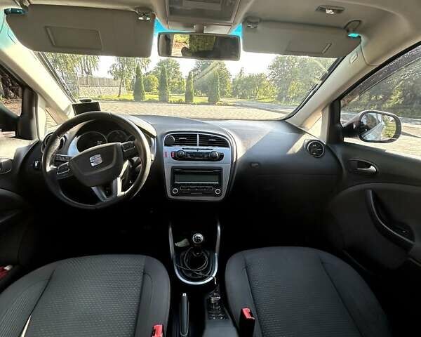 Серый Сеат Altea XL, объемом двигателя 1.6 л и пробегом 360 тыс. км за 6950 $, фото 11 на Automoto.ua