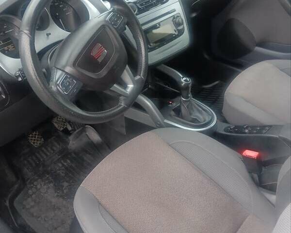 Сірий Сеат Altea XL, об'ємом двигуна 1.4 л та пробігом 195 тис. км за 6800 $, фото 17 на Automoto.ua