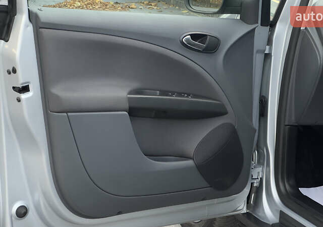 Серый Сеат Altea XL, объемом двигателя 1.4 л и пробегом 214 тыс. км за 6490 $, фото 78 на Automoto.ua