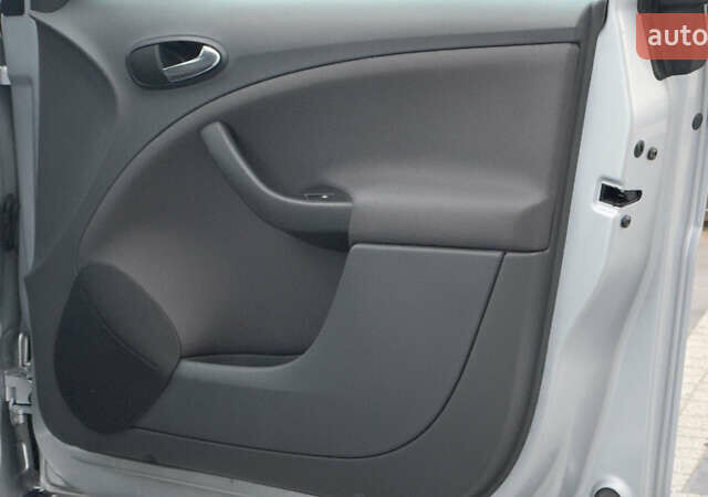 Серый Сеат Altea XL, объемом двигателя 1.4 л и пробегом 214 тыс. км за 6490 $, фото 107 на Automoto.ua