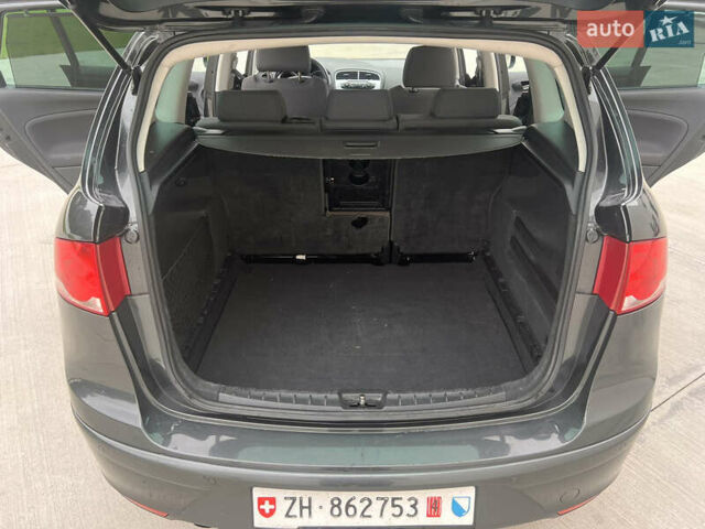 Серый Сеат Altea XL, объемом двигателя 1.8 л и пробегом 180 тыс. км за 7150 $, фото 8 на Automoto.ua