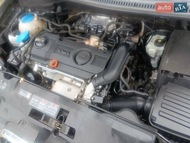 Сірий Сеат Altea XL, об'ємом двигуна 1.4 л та пробігом 195 тис. км за 6800 $, фото 13 на Automoto.ua