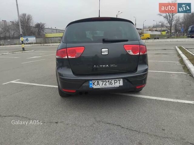 Сірий Сеат Altea XL, об'ємом двигуна 1.98 л та пробігом 165 тис. км за 6800 $, фото 3 на Automoto.ua