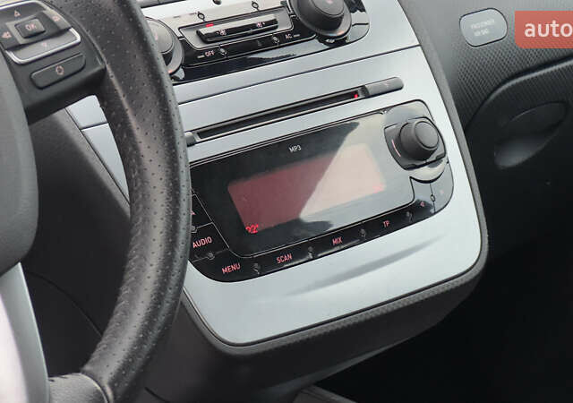 Серый Сеат Altea XL, объемом двигателя 1.4 л и пробегом 214 тыс. км за 6490 $, фото 89 на Automoto.ua