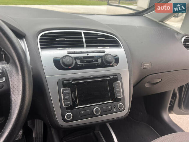 Серый Сеат Altea XL, объемом двигателя 1.8 л и пробегом 180 тыс. км за 7150 $, фото 20 на Automoto.ua