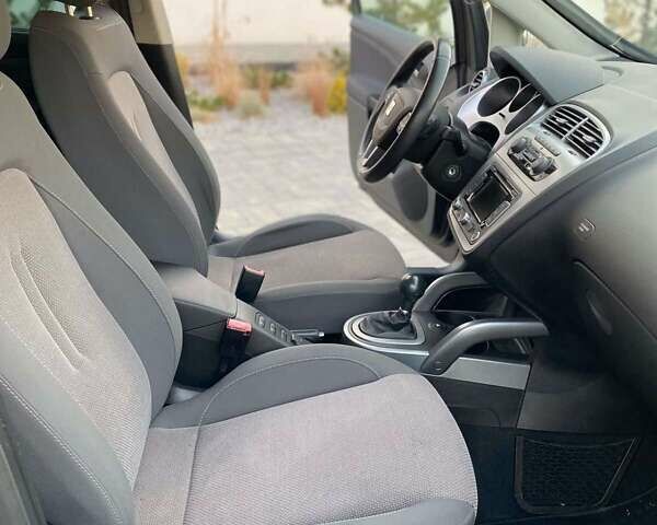 Серый Сеат Altea XL, объемом двигателя 1.8 л и пробегом 177 тыс. км за 8100 $, фото 14 на Automoto.ua