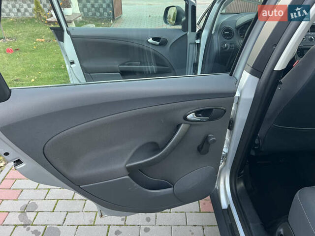 Серый Сеат Altea XL, объемом двигателя 1.6 л и пробегом 188 тыс. км за 7150 $, фото 21 на Automoto.ua