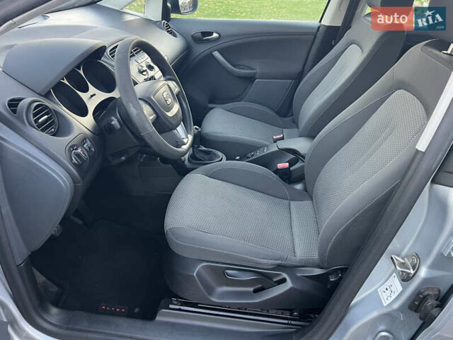 Серый Сеат Altea XL, объемом двигателя 1.6 л и пробегом 188 тыс. км за 7150 $, фото 19 на Automoto.ua