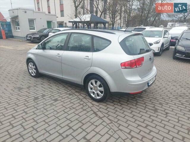 Серый Сеат Altea XL, объемом двигателя 1.6 л и пробегом 264 тыс. км за 7200 $, фото 6 на Automoto.ua