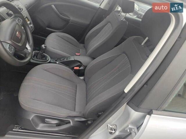 Серый Сеат Altea XL, объемом двигателя 1.6 л и пробегом 264 тыс. км за 7200 $, фото 12 на Automoto.ua
