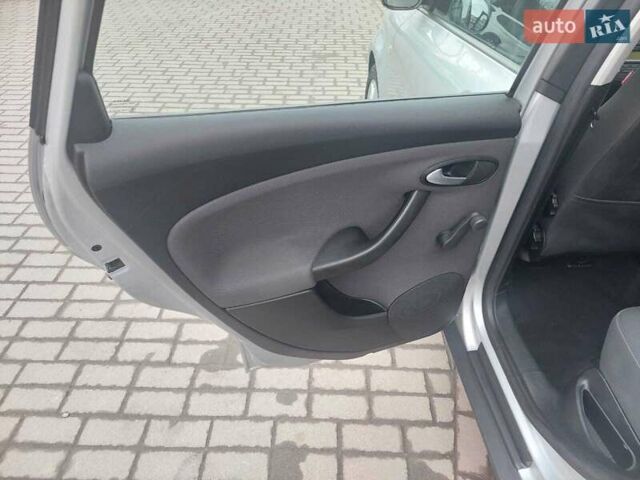 Серый Сеат Altea XL, объемом двигателя 1.6 л и пробегом 264 тыс. км за 7200 $, фото 14 на Automoto.ua