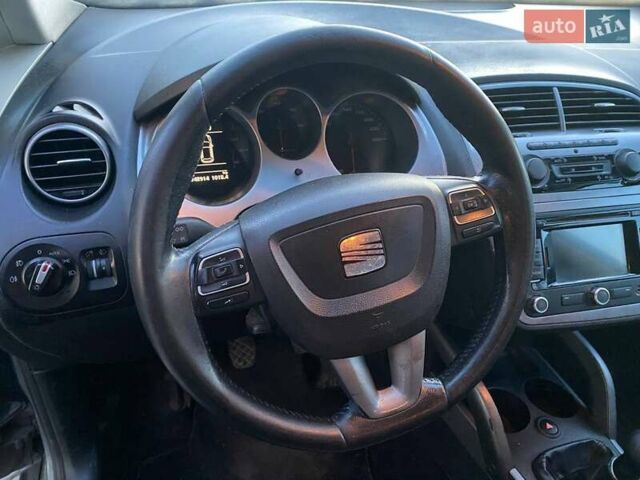 Серый Сеат Altea XL, объемом двигателя 1.6 л и пробегом 348 тыс. км за 5400 $, фото 12 на Automoto.ua