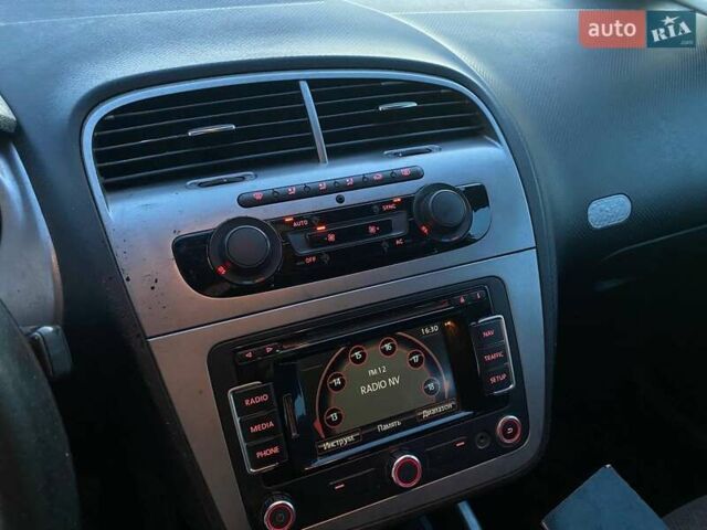 Серый Сеат Altea XL, объемом двигателя 1.6 л и пробегом 348 тыс. км за 5400 $, фото 14 на Automoto.ua