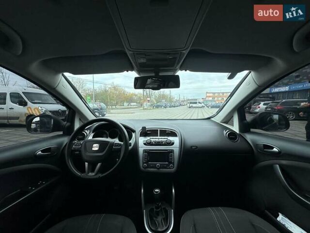 Сеат Altea XL 2012 в Виннице на Automoto.ua Серый Сеат Altea XL, объемом двигателя 1.98 л и пробегом 270 тыс. км за 8499 $, фото 8 на Automoto.ua