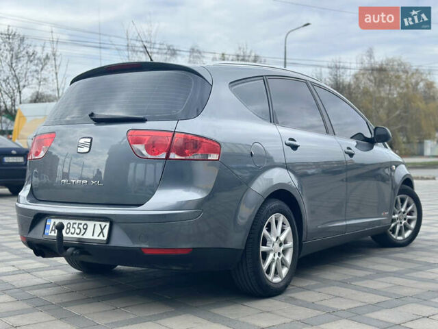 Сірий Сеат Altea XL, об'ємом двигуна 1.98 л та пробігом 265 тис. км за 8599 $, фото 4 на Automoto.ua