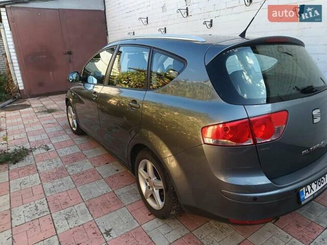 Сеат Altea XL 2012 у Харкові на Automoto.ua Сірий Сеат Altea XL, об'ємом двигуна 1.6 л та пробігом 155 тис. км за 7200 $, фото 11 на Automoto.ua
