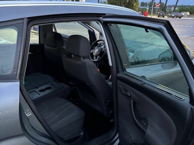 Сірий Сеат Altea XL, об'ємом двигуна 1.6 л та пробігом 333 тис. км за 7500 $, фото 7 на Automoto.ua
