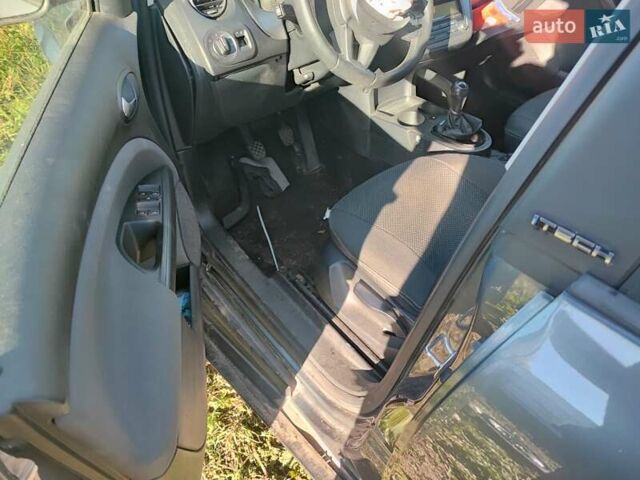 Сірий Сеат Altea XL, об'ємом двигуна 1.6 л та пробігом 107 тис. км за 2700 $, фото 6 на Automoto.ua