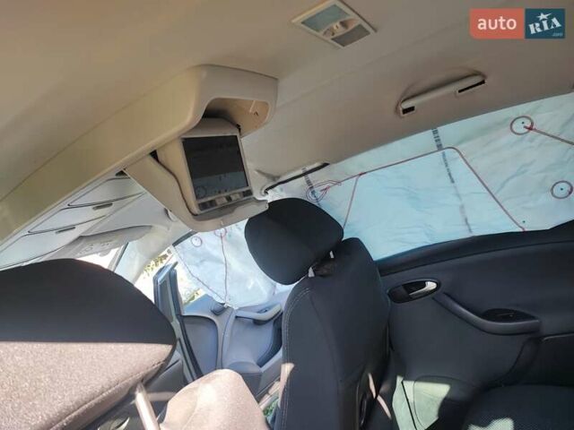 Сірий Сеат Altea XL, об'ємом двигуна 1.6 л та пробігом 107 тис. км за 2700 $, фото 15 на Automoto.ua