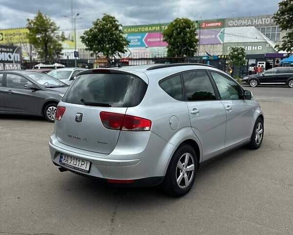 Серый Сеат Altea XL, объемом двигателя 1.6 л и пробегом 217 тыс. км за 6999 $, фото 4 на Automoto.ua
