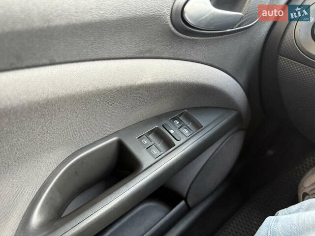 Серый Сеат Altea XL, объемом двигателя 1.6 л и пробегом 94 тыс. км за 11300 $, фото 15 на Automoto.ua