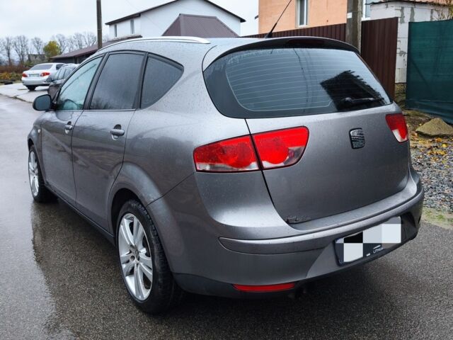 Серый Сеат Altea XL, объемом двигателя 2 л и пробегом 306 тыс. км за 2500 $, фото 3 на Automoto.ua