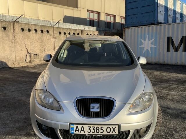 Сірий Сеат Altea XL, об'ємом двигуна 2 л та пробігом 229 тис. км за 5800 $, фото 4 на Automoto.ua