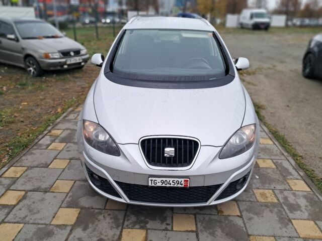 Сірий Сеат Altea XL, об'ємом двигуна 1.4 л та пробігом 160 тис. км за 7500 $, фото 4 на Automoto.ua