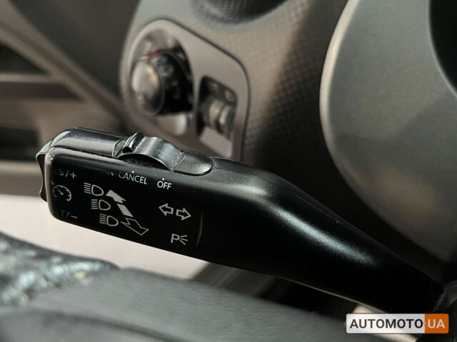 Синий Сеат Altea XL, объемом двигателя 2 л и пробегом 330 тыс. км за 6500 $, фото 18 на Automoto.ua