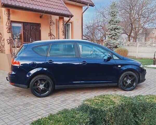 Синий Сеат Altea XL, объемом двигателя 1.6 л и пробегом 211 тыс. км за 5999 $, фото 5 на Automoto.ua