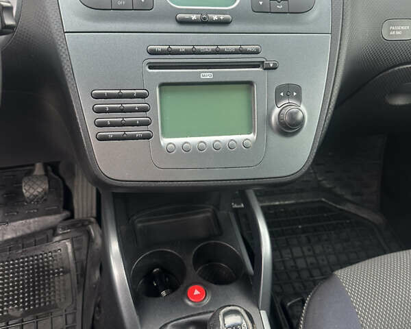 Синій Сеат Altea XL, об'ємом двигуна 1.9 л та пробігом 229 тис. км за 5800 $, фото 16 на Automoto.ua