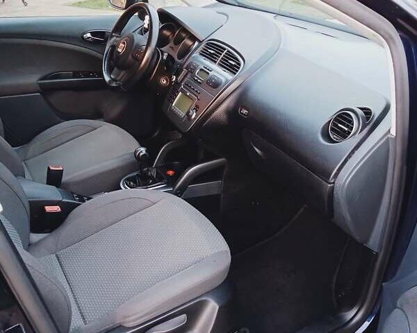 Синий Сеат Altea XL, объемом двигателя 1.6 л и пробегом 211 тыс. км за 5999 $, фото 10 на Automoto.ua