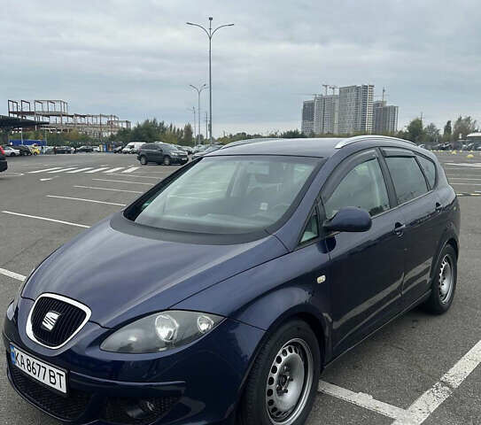 Синій Сеат Altea XL, об'ємом двигуна 1.9 л та пробігом 229 тис. км за 5800 $, фото 1 на Automoto.ua