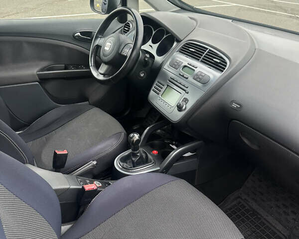 Синій Сеат Altea XL, об'ємом двигуна 1.9 л та пробігом 229 тис. км за 5800 $, фото 18 на Automoto.ua