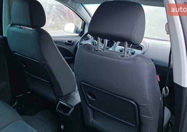 Синий Сеат Altea XL, объемом двигателя 1.9 л и пробегом 281 тыс. км за 5650 $, фото 49 на Automoto.ua