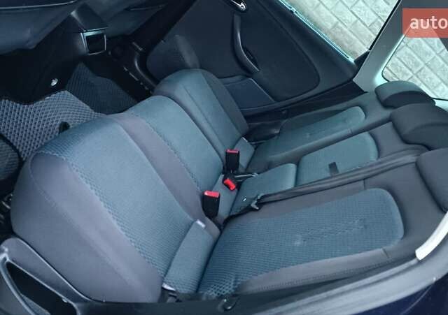 Синий Сеат Altea XL, объемом двигателя 1.9 л и пробегом 281 тыс. км за 5650 $, фото 56 на Automoto.ua